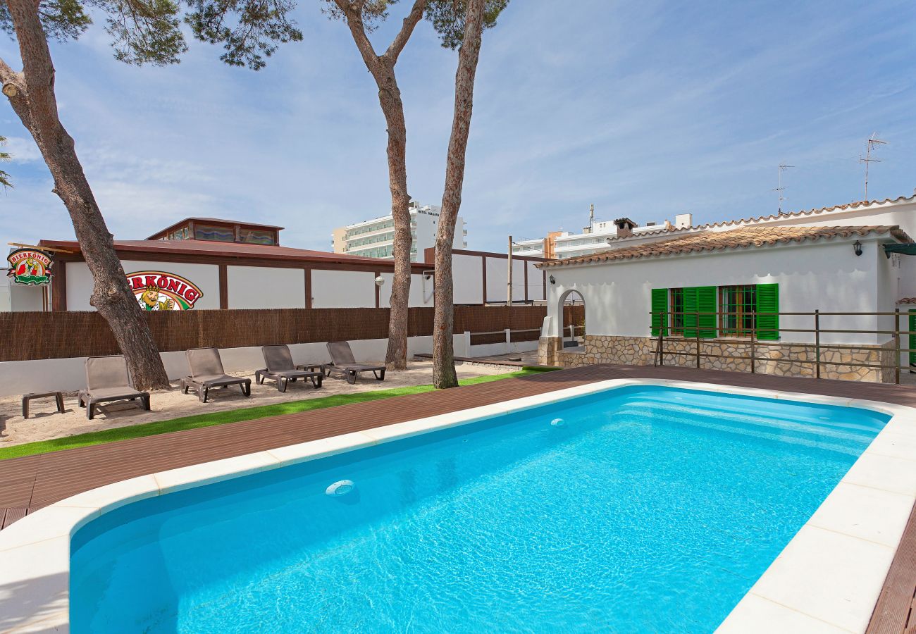 Villa in Arenal - Villa Els Pins