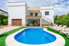 Villa in Arenal - Villa Son Veri Miramar