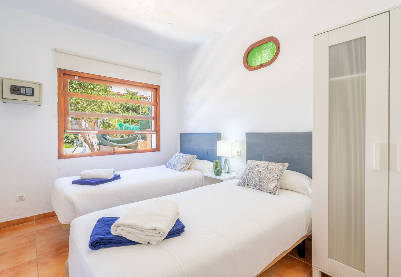 Villa in Arenal - Llinya 7 Villa in Arenal - Llinya 7