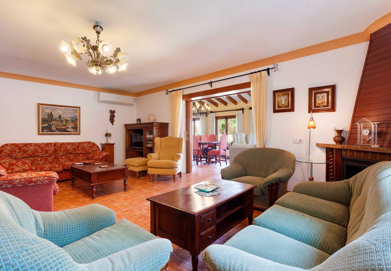 Villa in Cala Blava - Can Minu Villa in Cala Blava - Can Minu