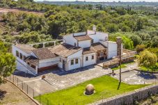 Villa in San Jordi - Rustica s'Aranjassa